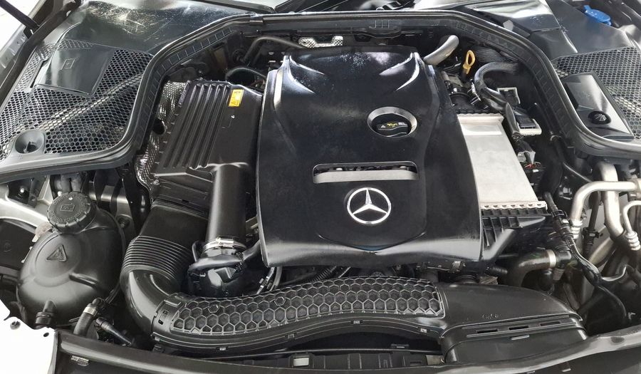 Mercedes Benz Clase C 2.0 200 SPORT AUTO Sedan 2018