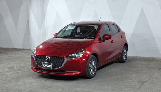 Mazda • Mazda 2