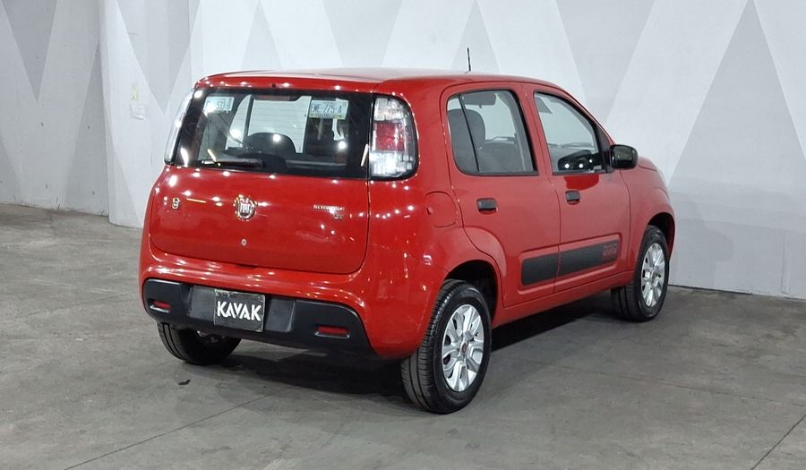 Fiat Uno 1.4 ATTRACTIVE Hatchback 2016