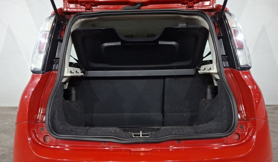 Fiat Uno 1.4 ATTRACTIVE Hatchback 2016