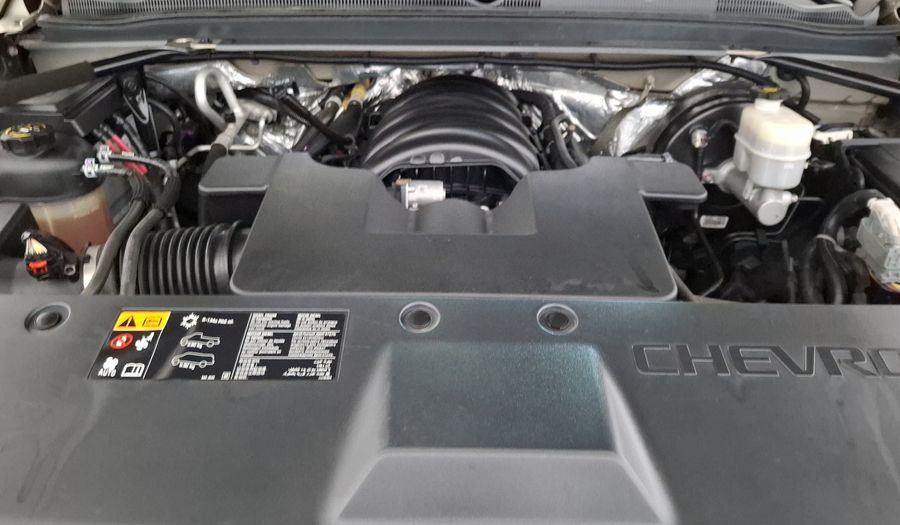 Chevrolet Suburban 5.3 D LTZ AT 4WD Suv 2015