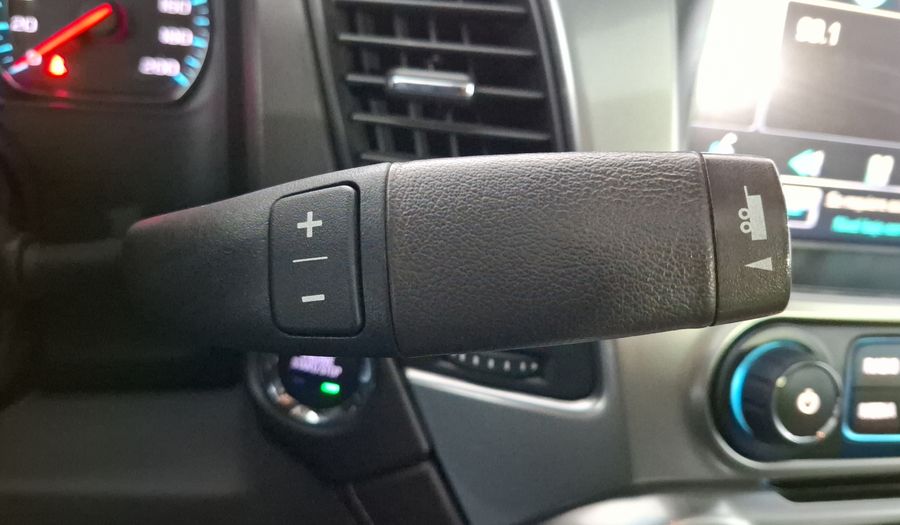 Chevrolet Suburban 5.3 D LTZ AT 4WD Suv 2015