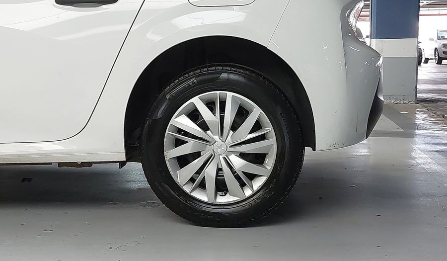 Peugeot 208 1.0 LIKE Hatchback 2023