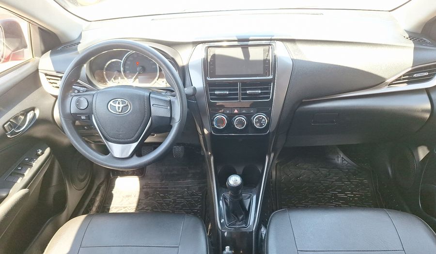 Toyota Yaris 1.5 XLI Sedan 2022