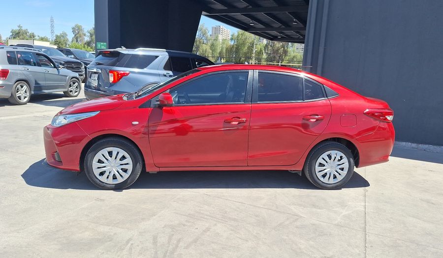 Toyota Yaris 1.5 XLI Sedan 2022