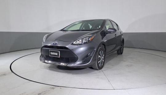Toyota • Prius C