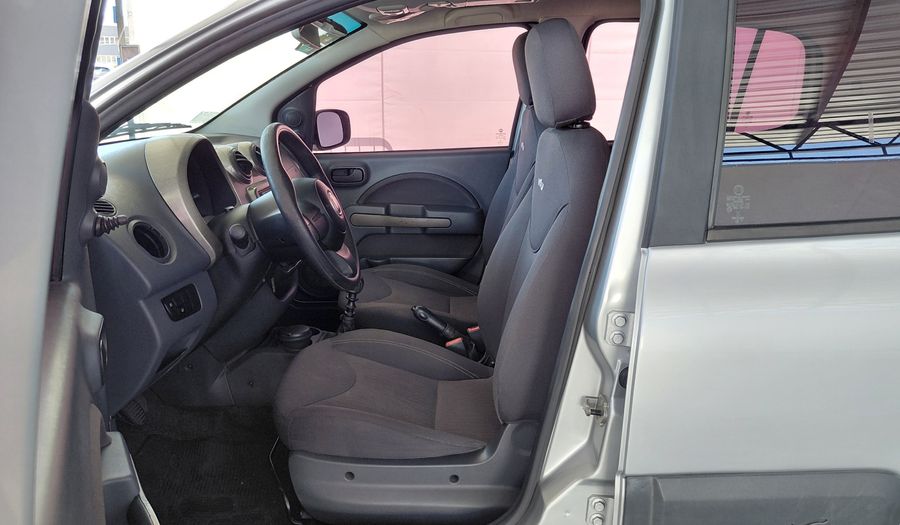 Fiat Uno 1.4 8V WAY 5P Hatchback 2014