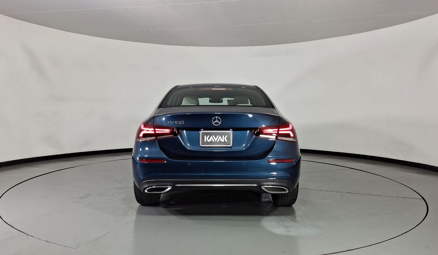 Mercedes Benz Clase A 1.3 200 PROGRESSIVE DCT Sedan 2022