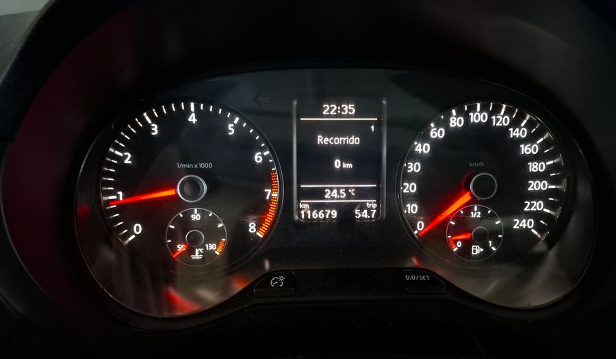 Volkswagen Fox 1.6 TRENDLINE Hatchback 2012