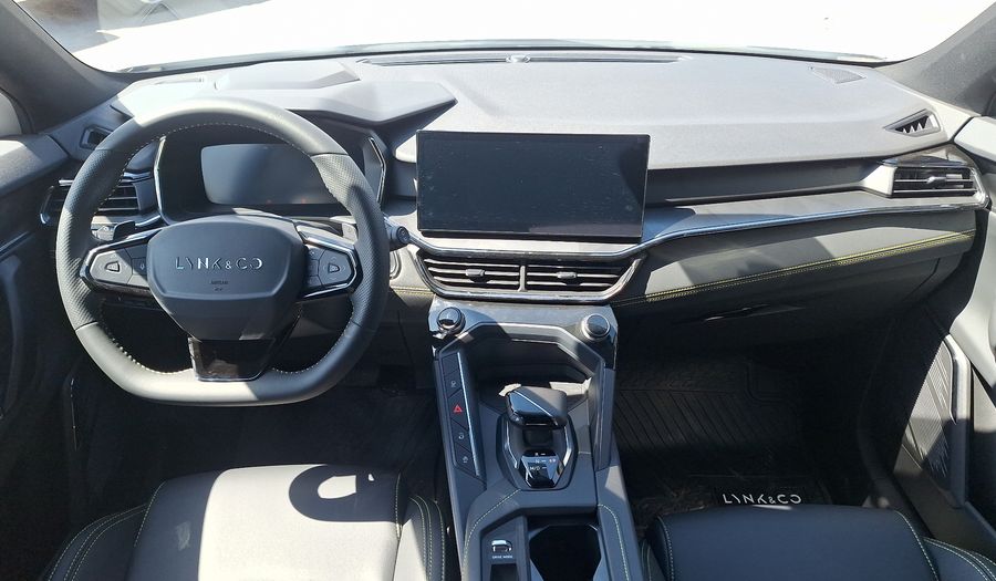 Lync & Co 6 1.5T HYPER PRO DCT Suv 2026