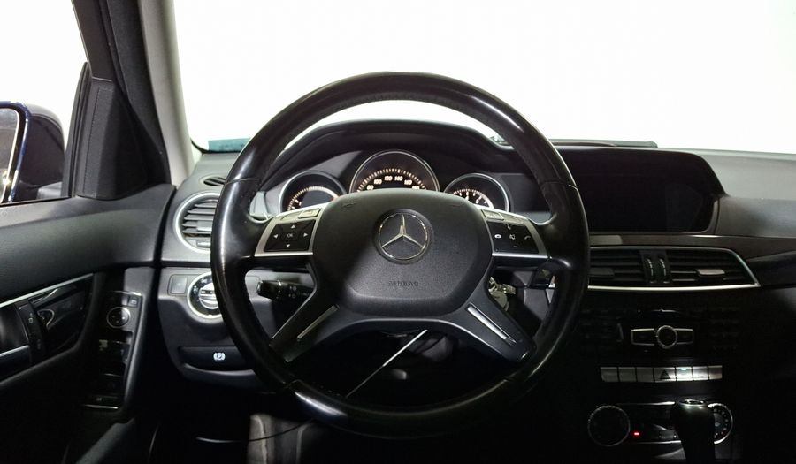 Mercedes Benz Clase C 1.8 200 EXCLUSIVE AT Sedan 2014