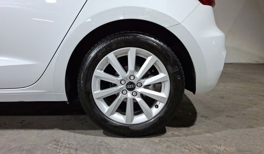 Audi A1 1.0 SB 30 TFSI COOL DCT Hatchback 2021