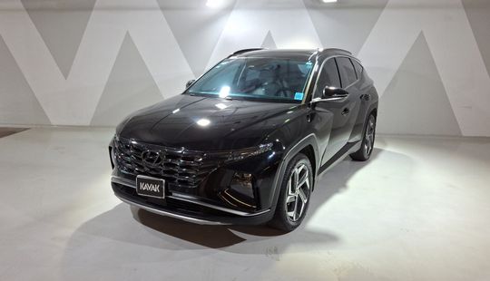 Hyundai • Tucson