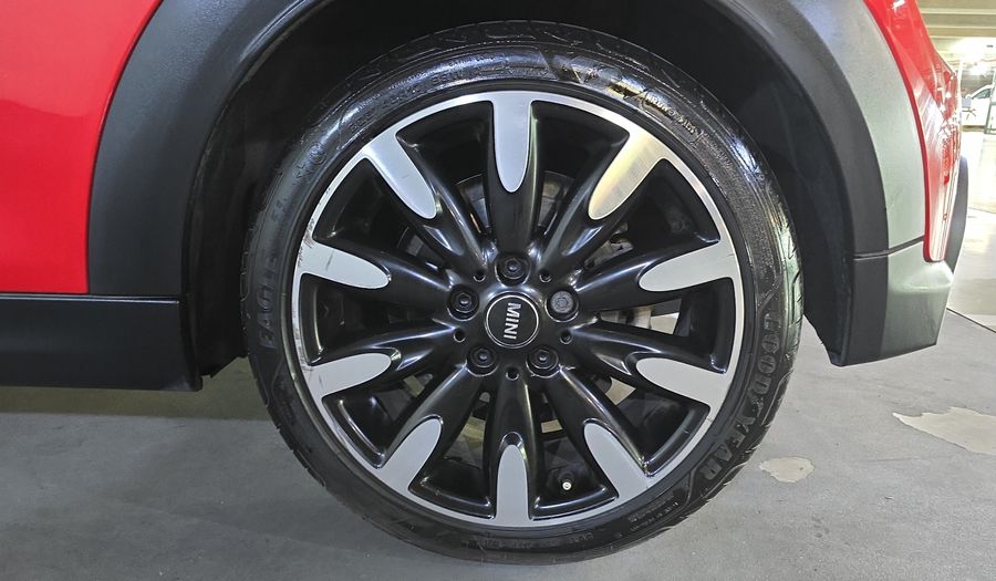 Mini Cooper S 2.0 COOPER CLASSIC DCT Hatchback 2022