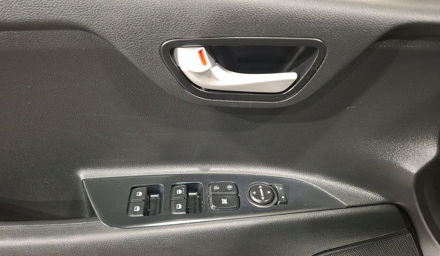 Kia Rio 1.6 L AUTO Sedan 2020