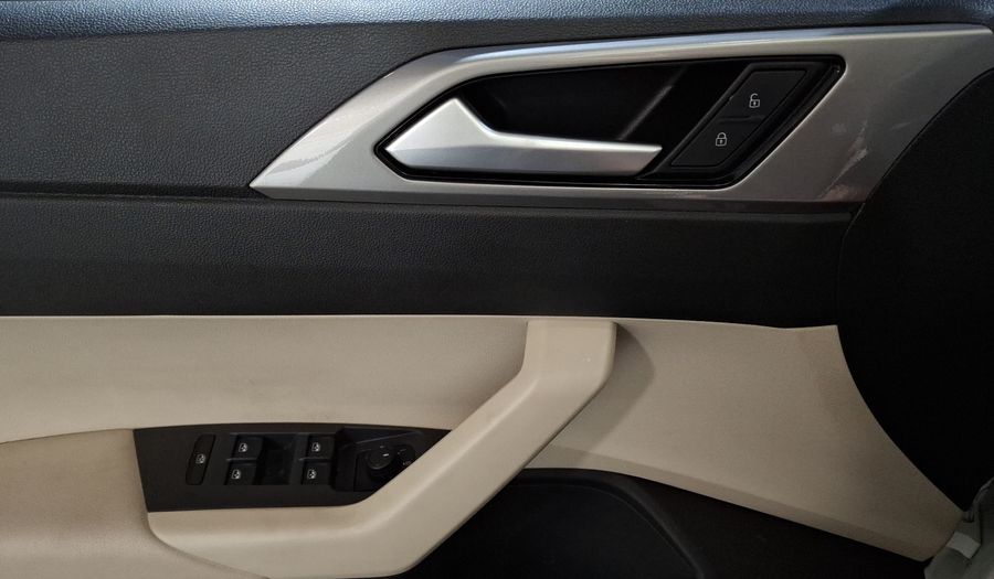 Volkswagen Virtus 1.6 COMFORTLINE AUTO Sedan 2023