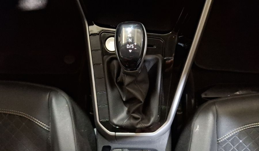 Volkswagen Virtus 1.6 COMFORTLINE AUTO Sedan 2023