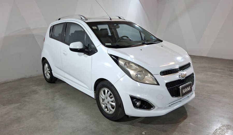 Chevrolet Spark 1.2 LTZ C MT Hatchback 2014