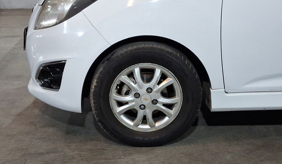 Chevrolet Spark 1.2 LTZ C MT Hatchback 2014