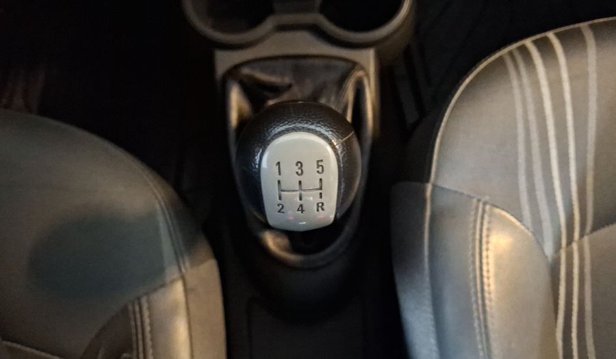 Chevrolet Spark 1.2 LTZ C MT Hatchback 2014