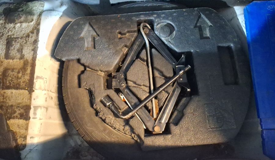 Chevrolet Spark 1.2 LTZ C MT Hatchback 2014