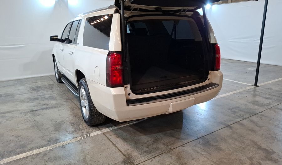 Chevrolet Suburban 5.3 D LTZ AT 4WD Suv 2015