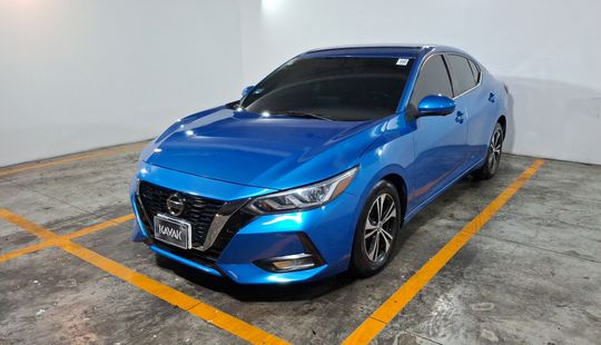Nissan • Sentra