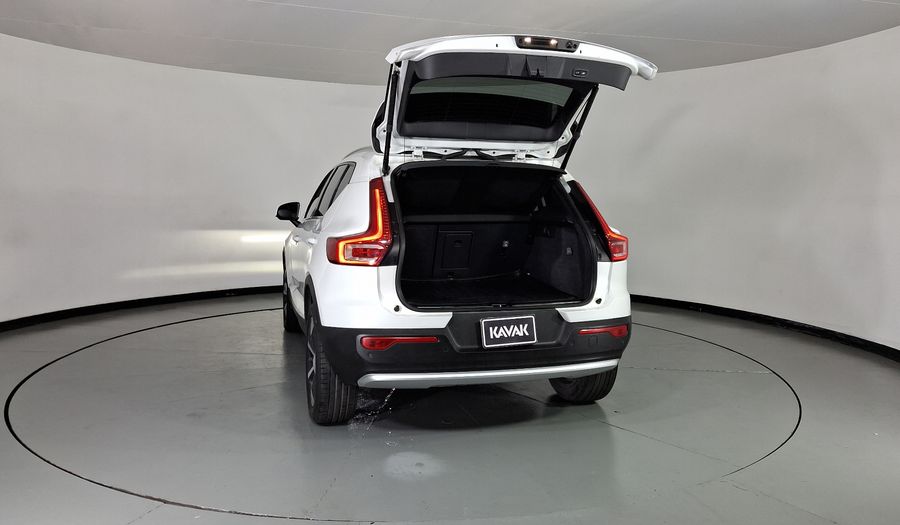 Volvo Xc40 2.0 B4 MHEV ULTIMATE AUTO Suv 2024