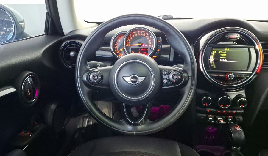 Mini Cooper 1.5 COOPER CHILI AUTO Hatchback 2018