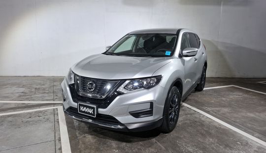 Nissan • X-Trail