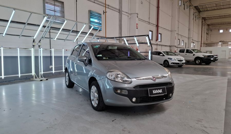 Fiat Punto 1.4 ATTRACTIVE 5P Hatchback 2015