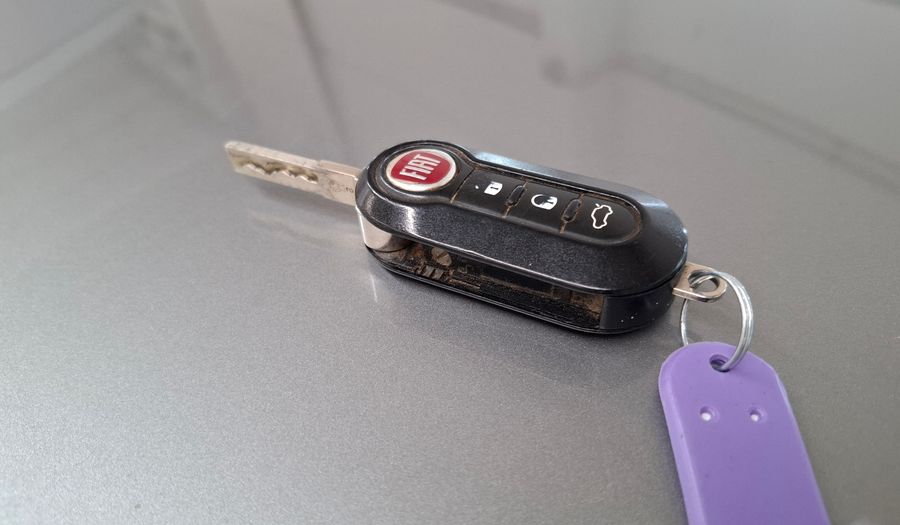 Fiat Punto 1.4 ATTRACTIVE 5P Hatchback 2015