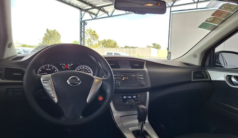 Nissan Sentra 1.8 SR AUTO Sedan 2015