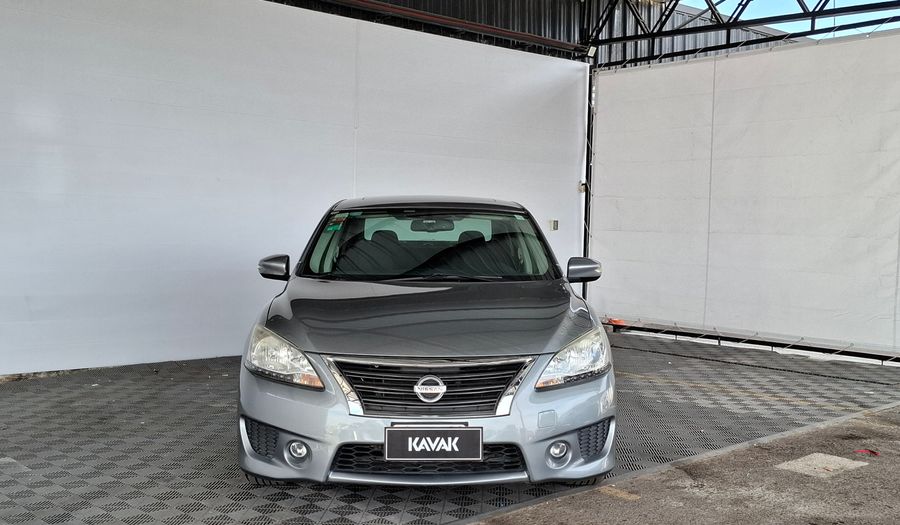 Nissan Sentra 1.8 SR AUTO Sedan 2015