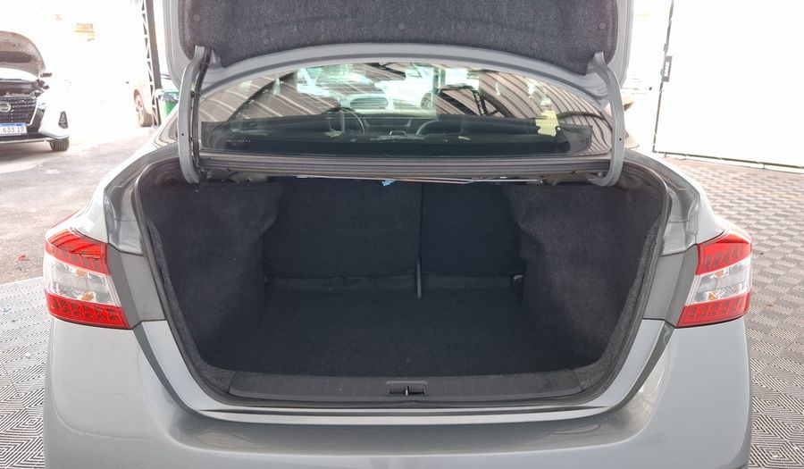 Nissan Sentra 1.8 SR AUTO Sedan 2015