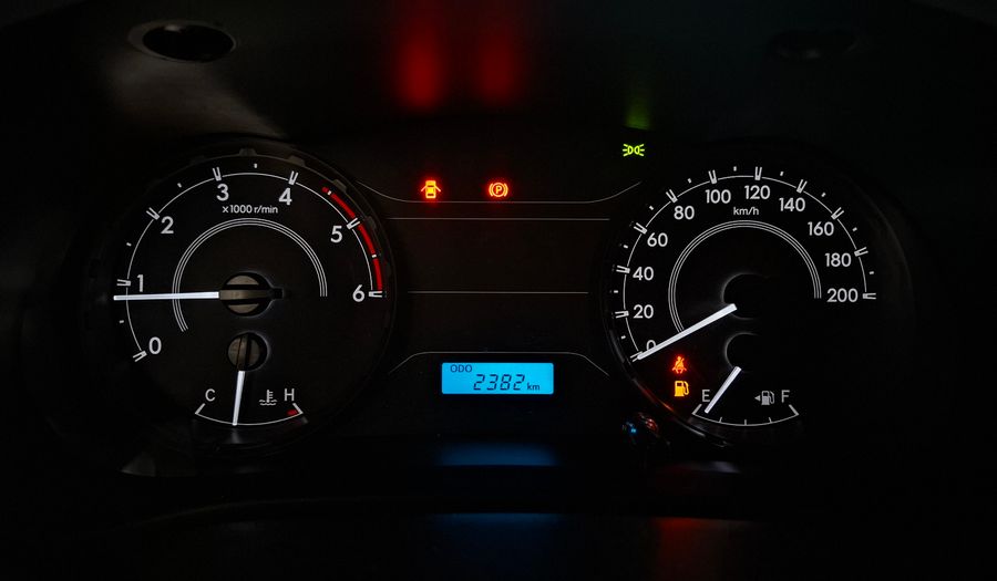 Toyota Hilux 2.4 TDI DX C/D Pickup 2025