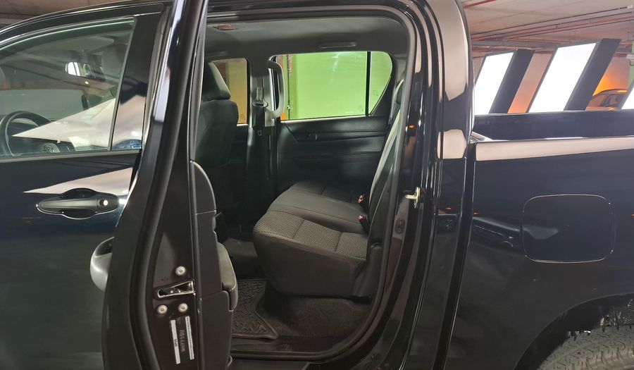 Toyota Hilux 2.4 TDI DX C/D Pickup 2025