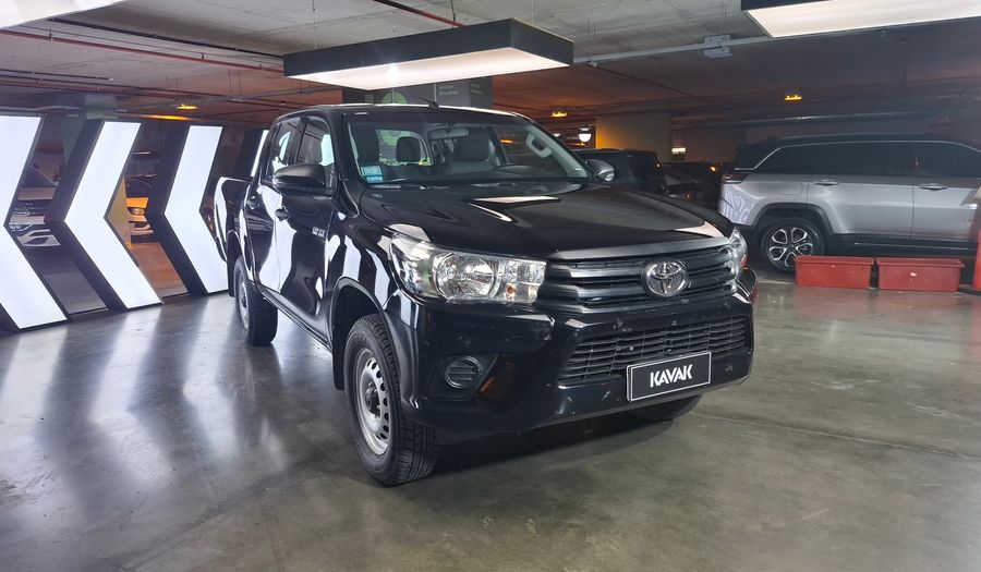 Toyota Hilux 2.4 TDI DX C/D Pickup 2025