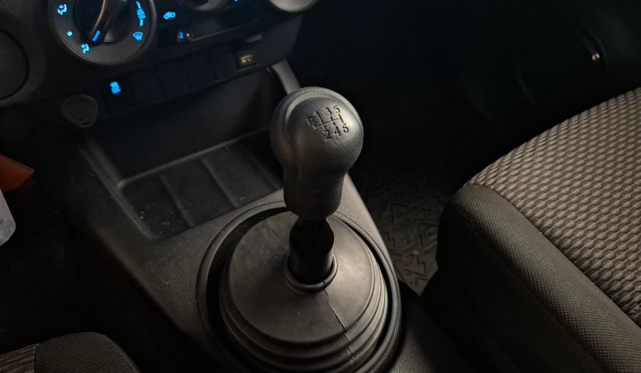 Toyota Hilux 2.4 TDI DX C/D Pickup 2025