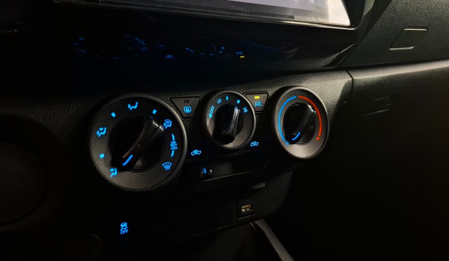 Toyota Hilux 2.4 TDI DX C/D Pickup 2025