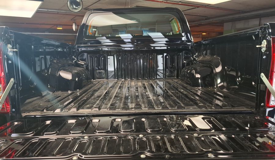 Toyota Hilux 2.4 TDI DX C/D Pickup 2025