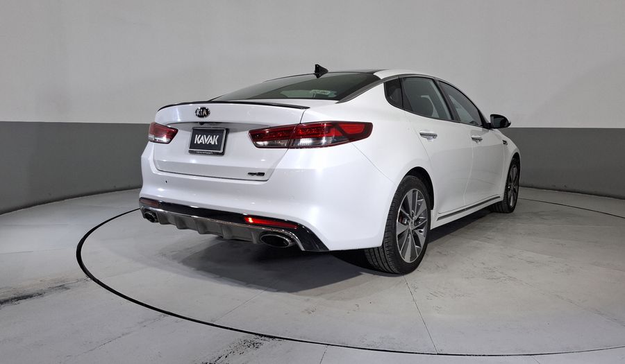 Kia Optima 2.0 TURBO GDI SXL AT Sedan 2017