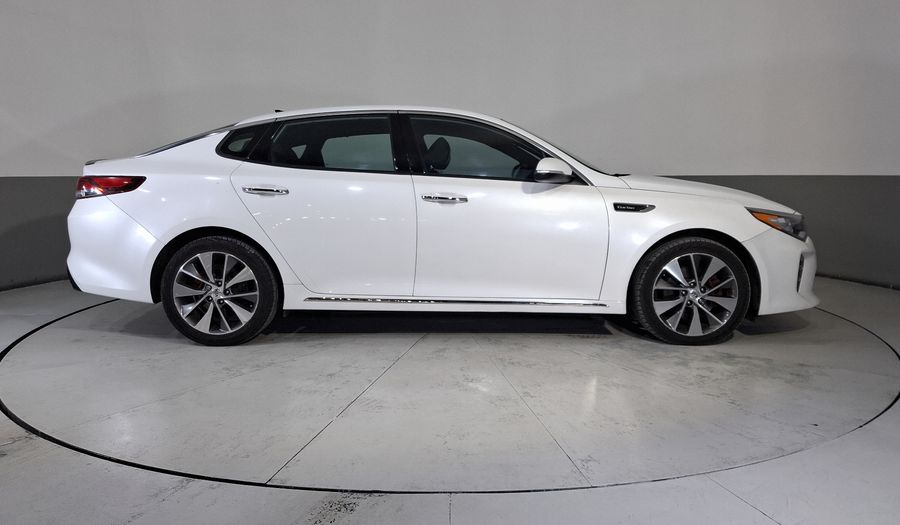 Kia Optima 2.0 TURBO GDI SXL AT Sedan 2017