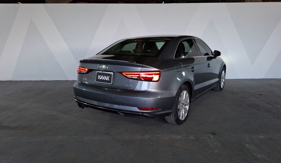 Audi A3 2.0 SELECT DCT Sedan 2018