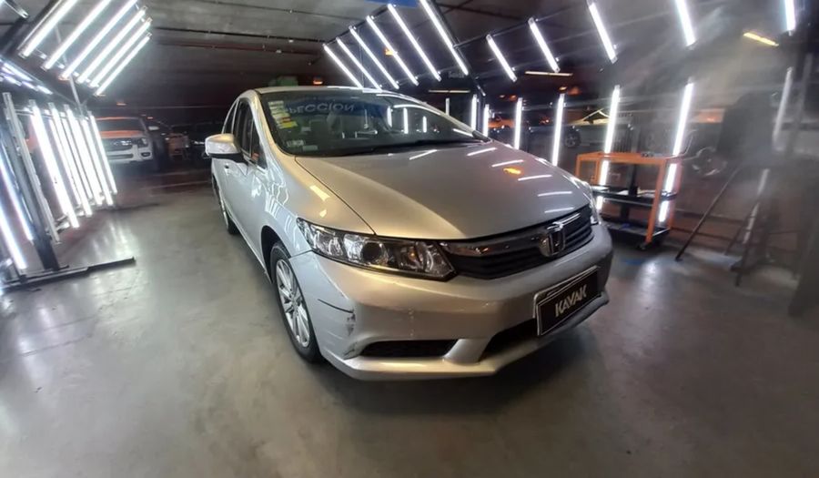 Honda Civic 1.8 I-VTEC LXS AUTO Sedan 2013