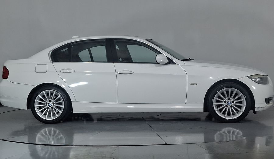 Bmw Serie 3 2.5 325IA PROGRESSIVE Sedan 2011