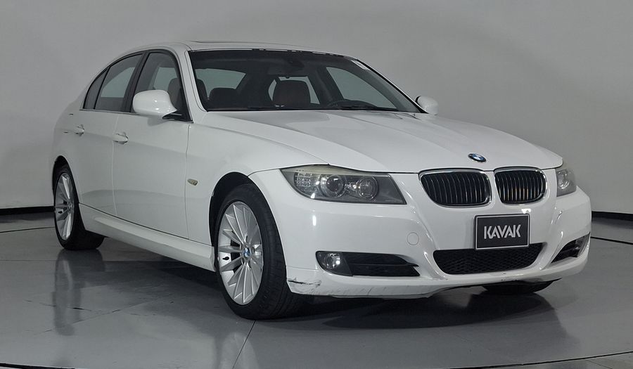 Bmw Serie 3 2.5 325IA PROGRESSIVE Sedan 2011