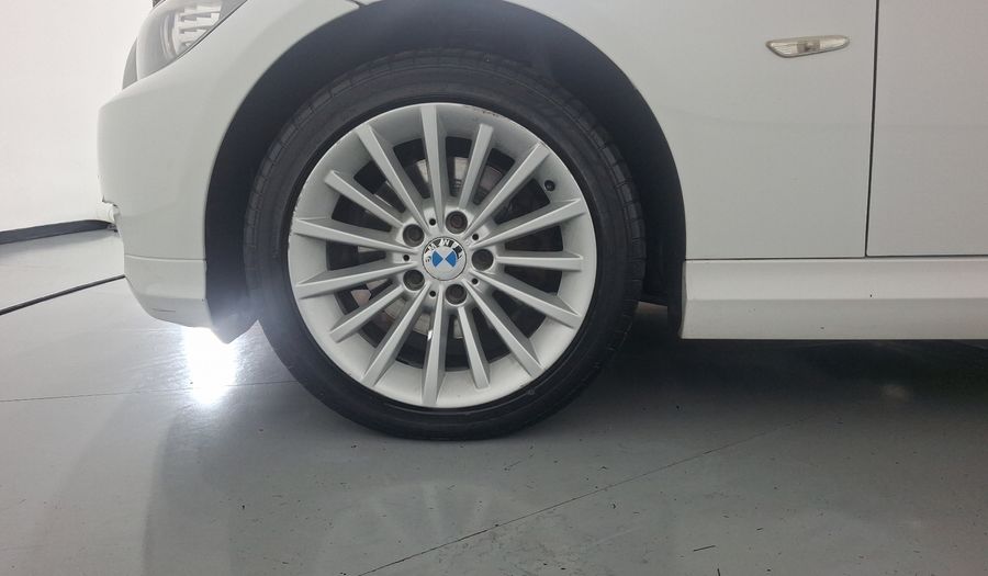 Bmw Serie 3 2.5 325IA PROGRESSIVE Sedan 2011