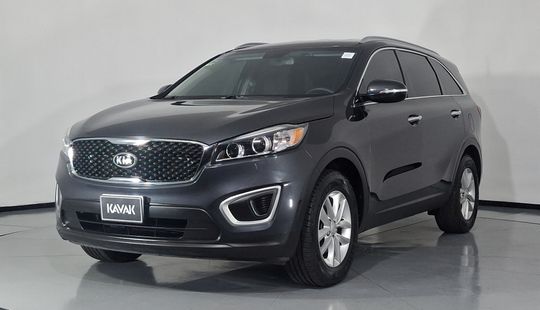 Kia • Sorento