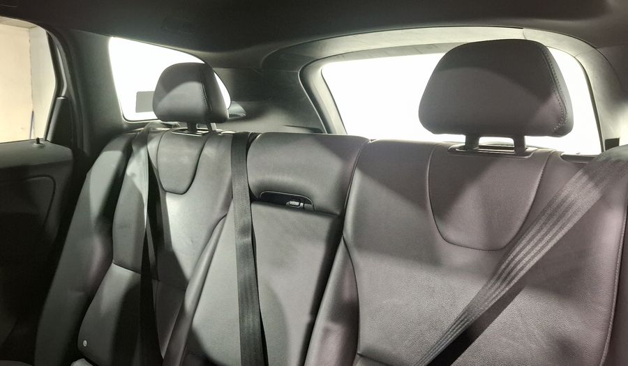 Volvo Xc60 2.0 ADDITION PLUS T5 AT Suv 2015